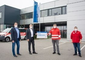 DEXIS-Austria News Events: Spende für das Rote Kreuz
